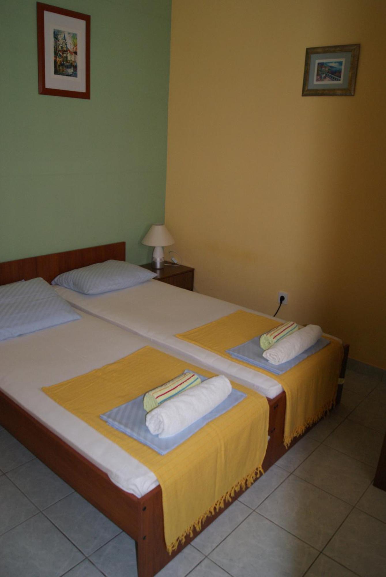 Apartments Marta - Zadar - Near The Sea Room photo